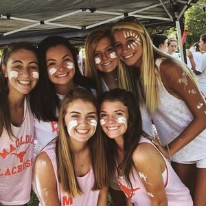 Meet your Posher, Ava